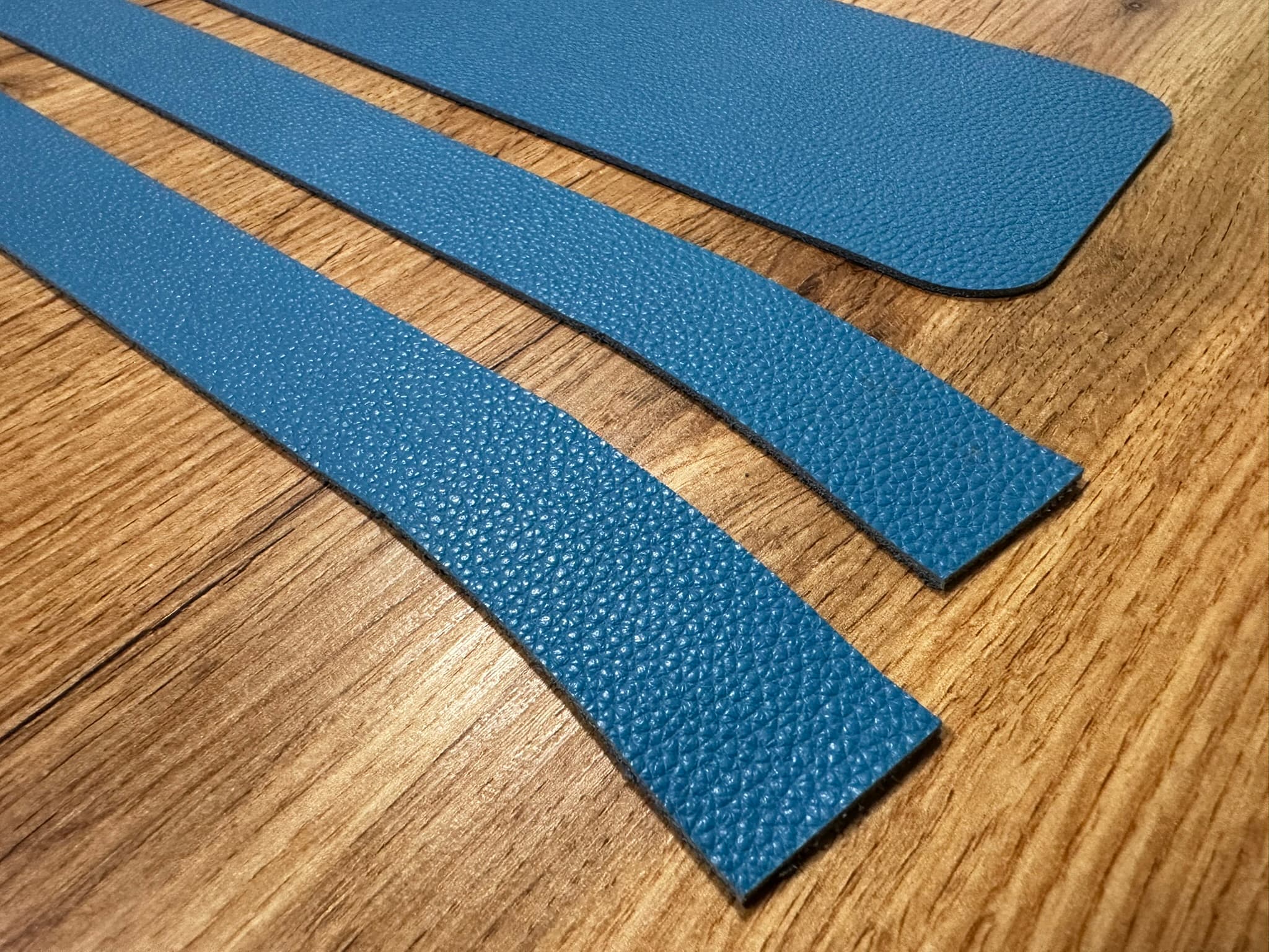 Natural ‘Bovine’ Leather – Bespoke Template Prototype for a Fashion Industry Client – Base and Bottom Finish, Photo 3